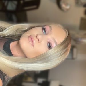 Meet your Posher, Michaela